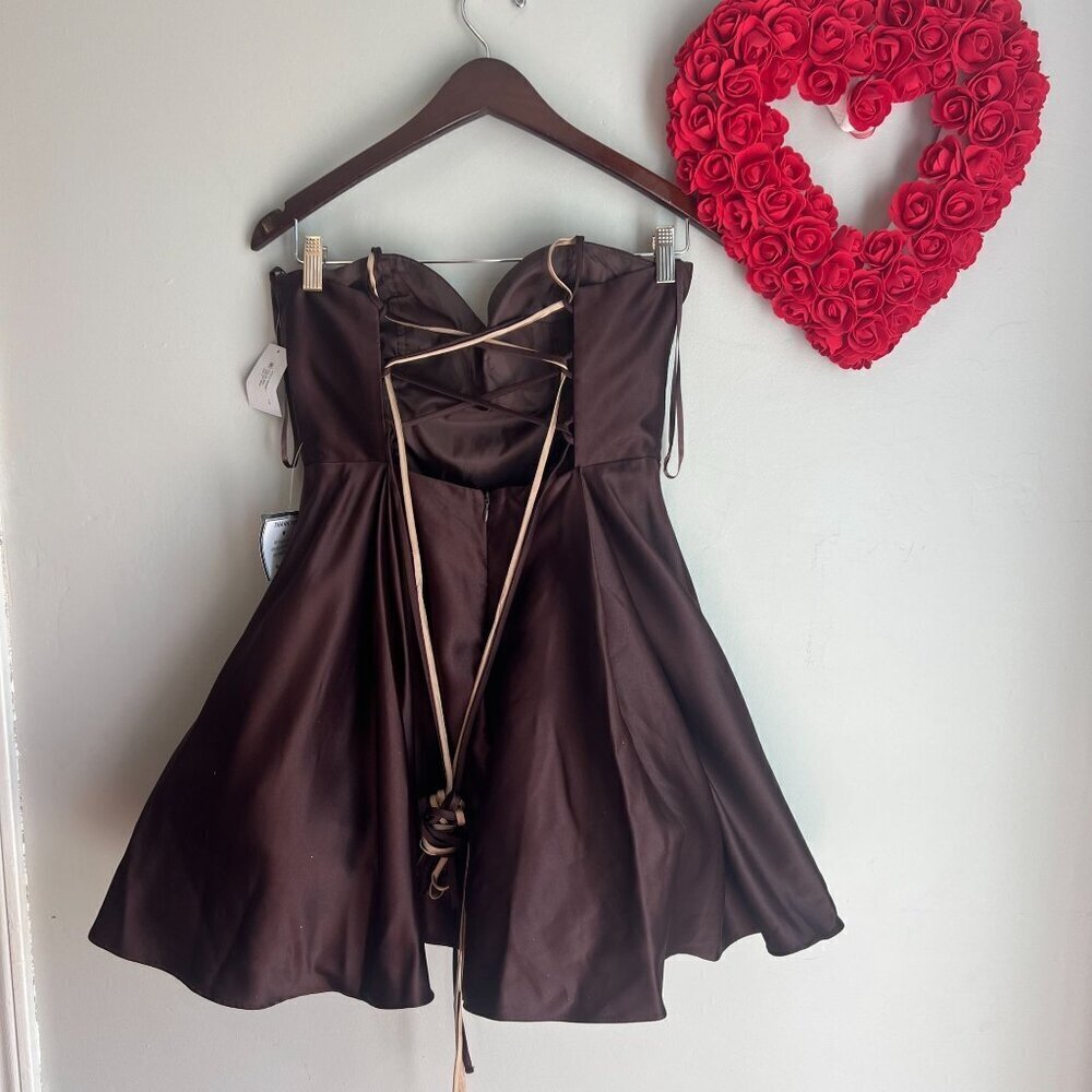 Blondie Nites Lamour Lace-Up Mini Satin Skater Dress Sz 7 in Brown Chocolate - Picture 7 of 13